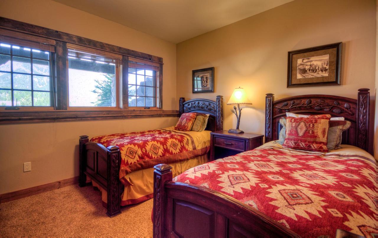 Antler Ridge Lodge Big Sky Luaran gambar