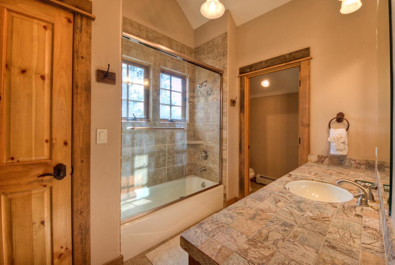 Antler Ridge Lodge Big Sky Luaran gambar