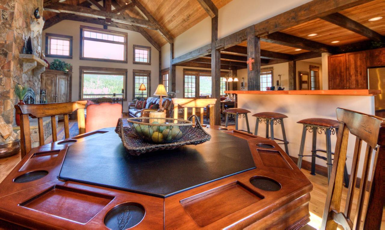Antler Ridge Lodge Big Sky Luaran gambar